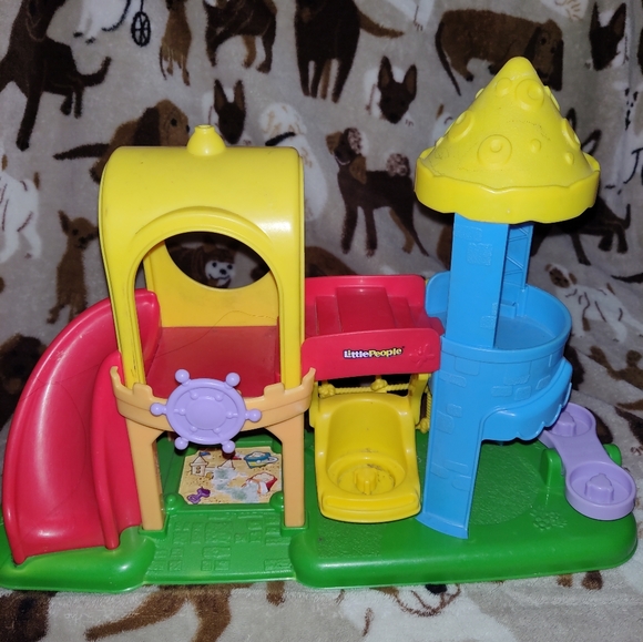 Fisher-Price Little People Castle Playground Playset – Slide, Swing & Tower - Picture 1 of 8